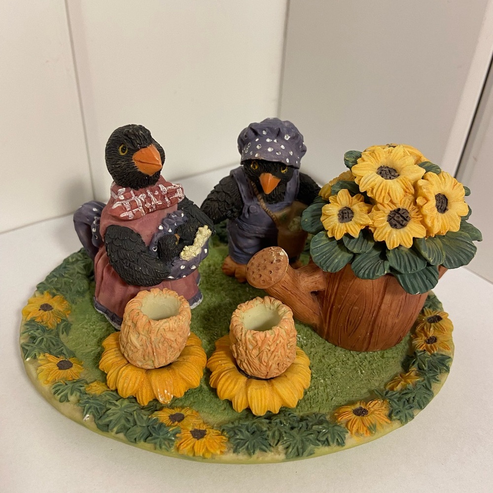Vintage 90s Sunflower tea time Cherished Moments Black bird mini Figurine Set